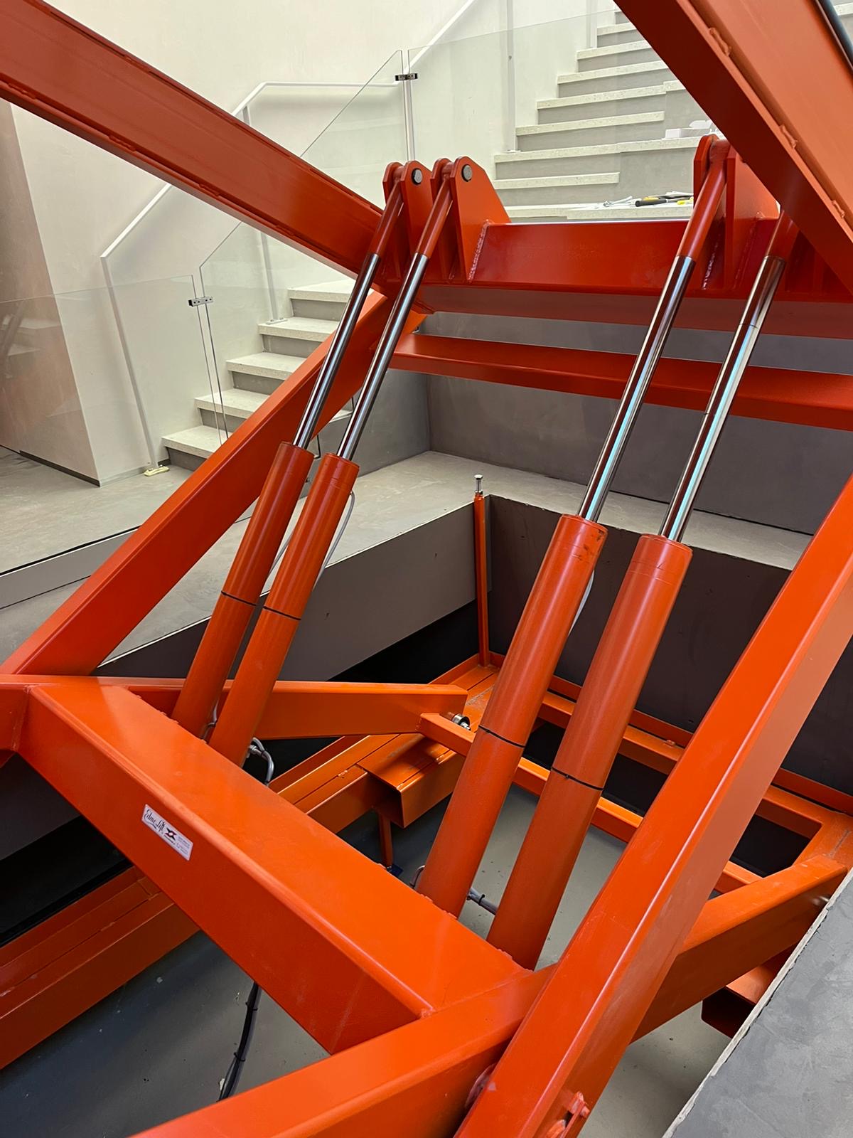Autolift ZEEKR