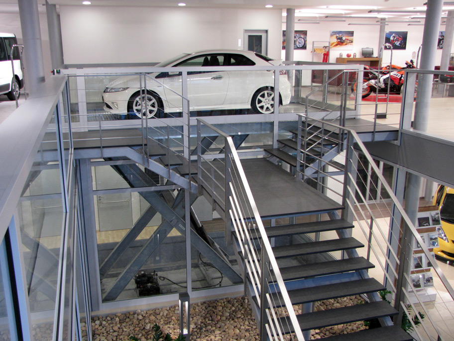 VandenBos Groep Autolift